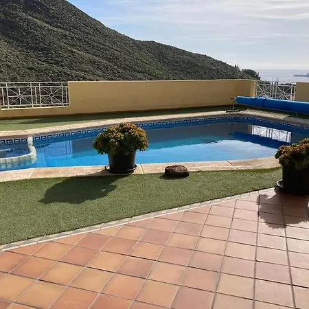 Daire En Con Piscina Privada *