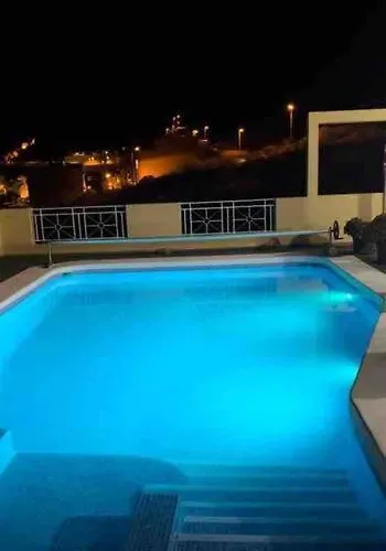 公寓 En Con Piscina Privada *