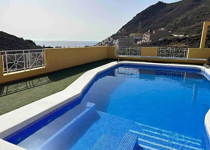 En Con Piscina Privada * San Andrés