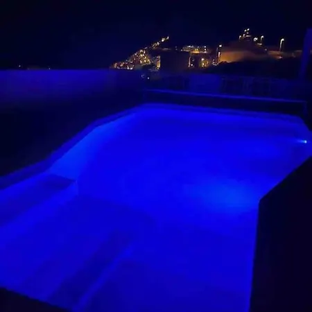 En Con Piscina Privada *