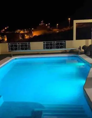 아파트 En Con Piscina Privada *